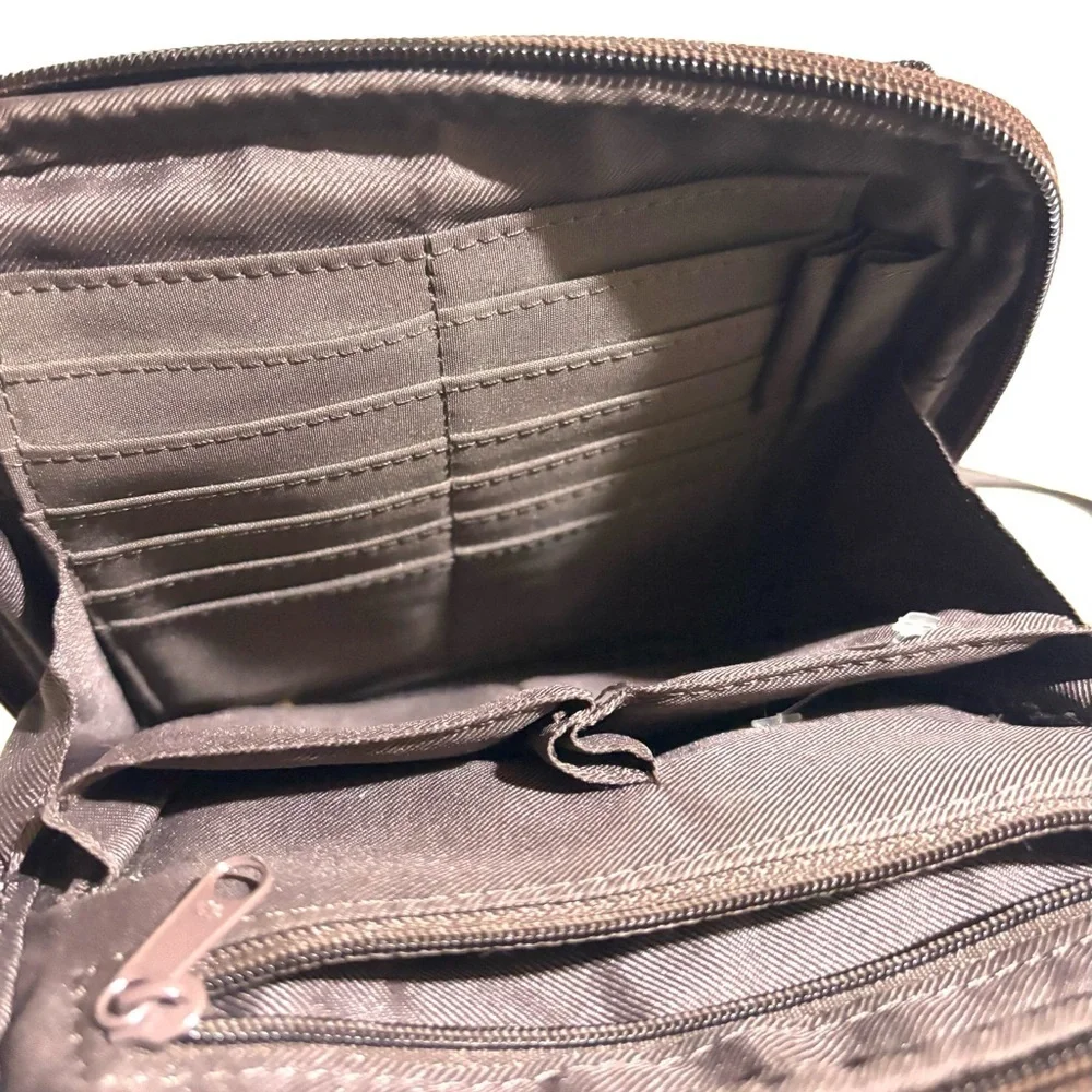 Fossil vintage Dark Brown Leather Messenger Bag